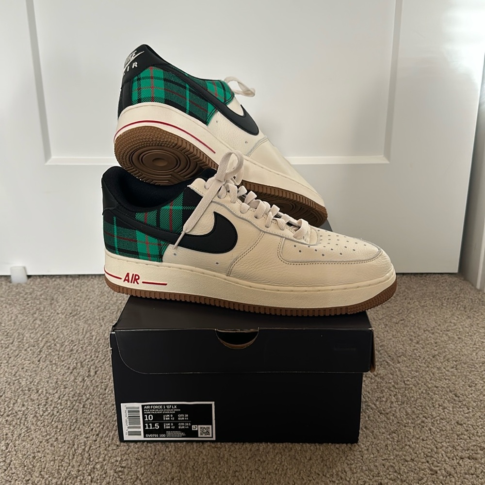 Nike Air Force 1 ‘07 LX *NEVER WORN*